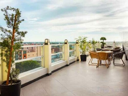 Гостиница Best World Kindai Hotel в Банджармасине