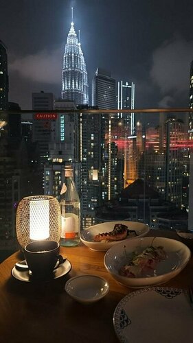 Гостиница Hyatt Centric City Centre Kuala Lumpur в Куала-Лумпуре