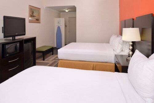 Гостиница Holiday Inn Express & Suites Florida City, an Ihg Hotel во Флорида Сити