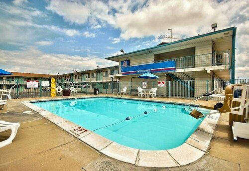 Гостиница Americas Best Value Inn & Suites Helena в Хелене
