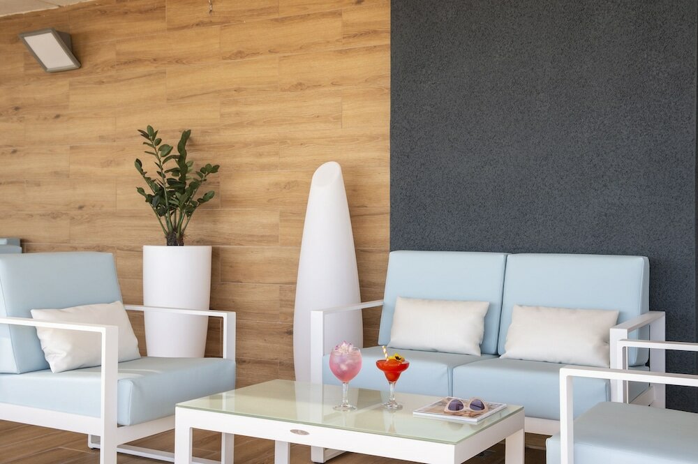 Фото Hotel Salou Sunset by Pierre & Vacances