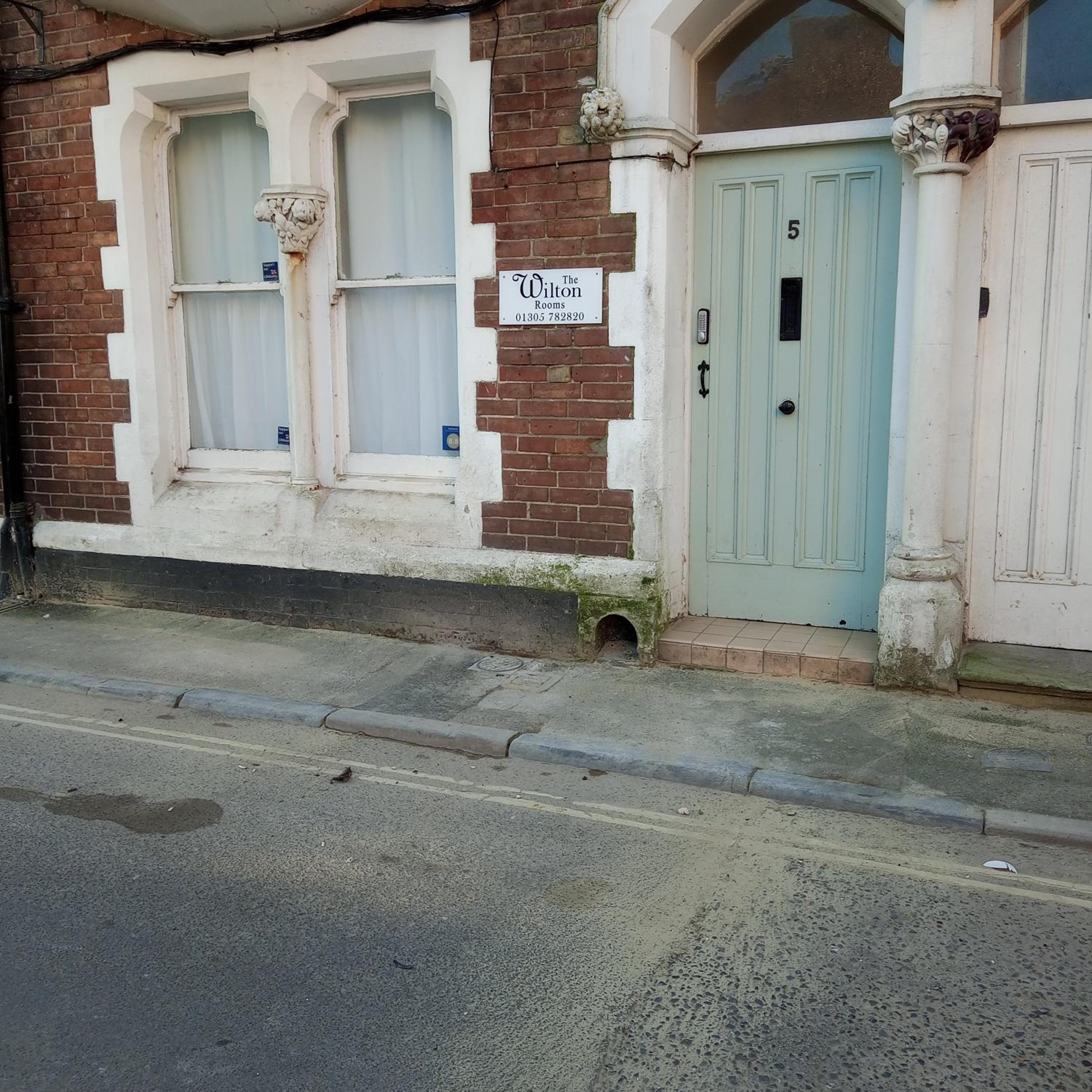 Фото The Wilton Guest House