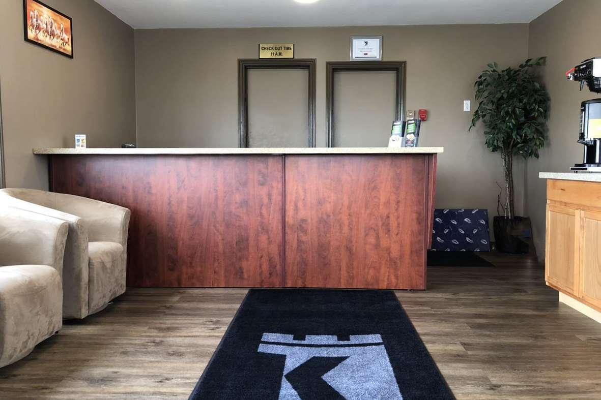 Фото Knights Inn Fort Erie