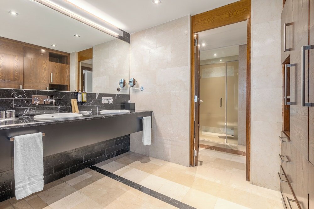 Фото Eurostars Suites Mirasierra