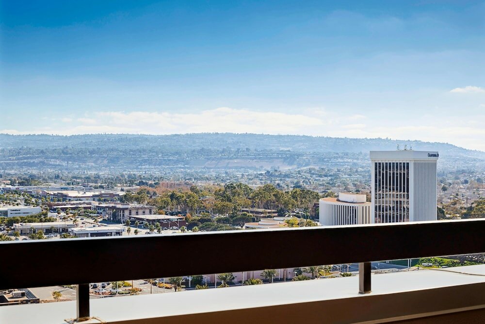 Фото Torrance Marriott Redondo Beach