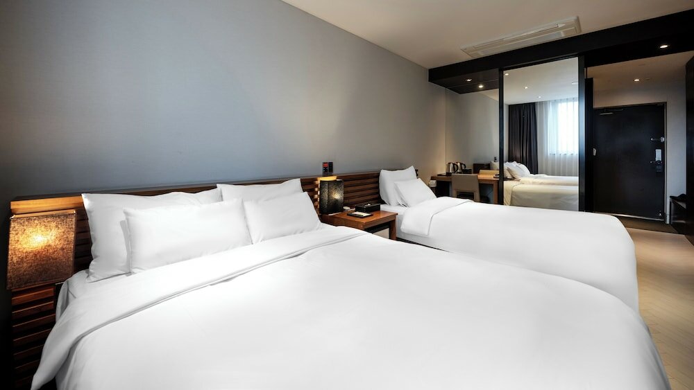 Фото Golden Business Hotel