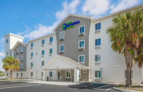 Гостиница WoodSpring Suites Fort Myers Northeast в Форте Майерсе