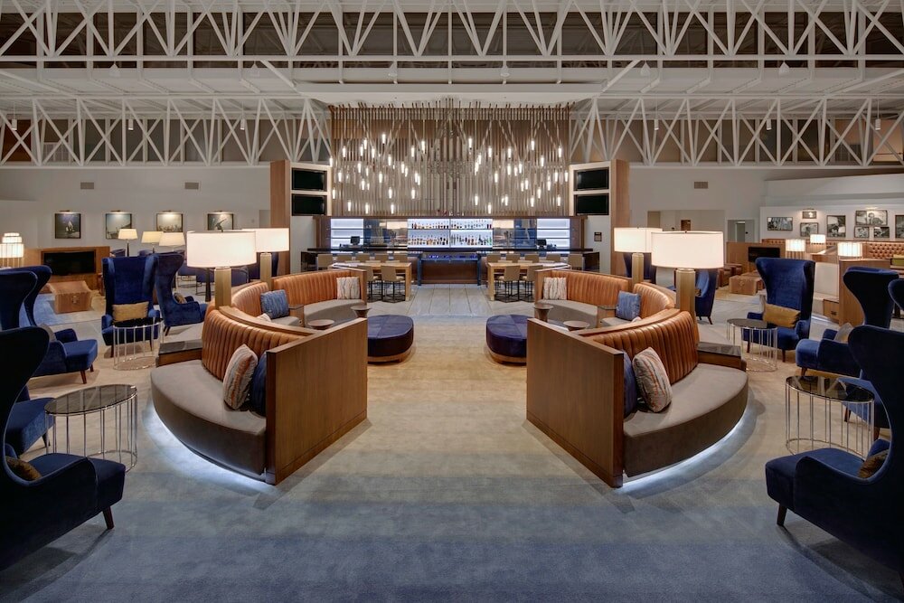 Фото Hilton Nashville Airport