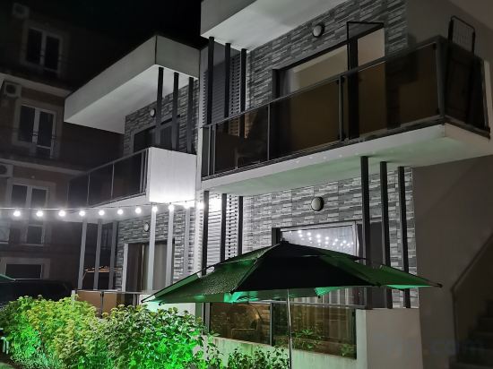 Фото Solo Apartments