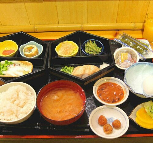 Гостиница Chitose Daiichi Hotel в Титосэ