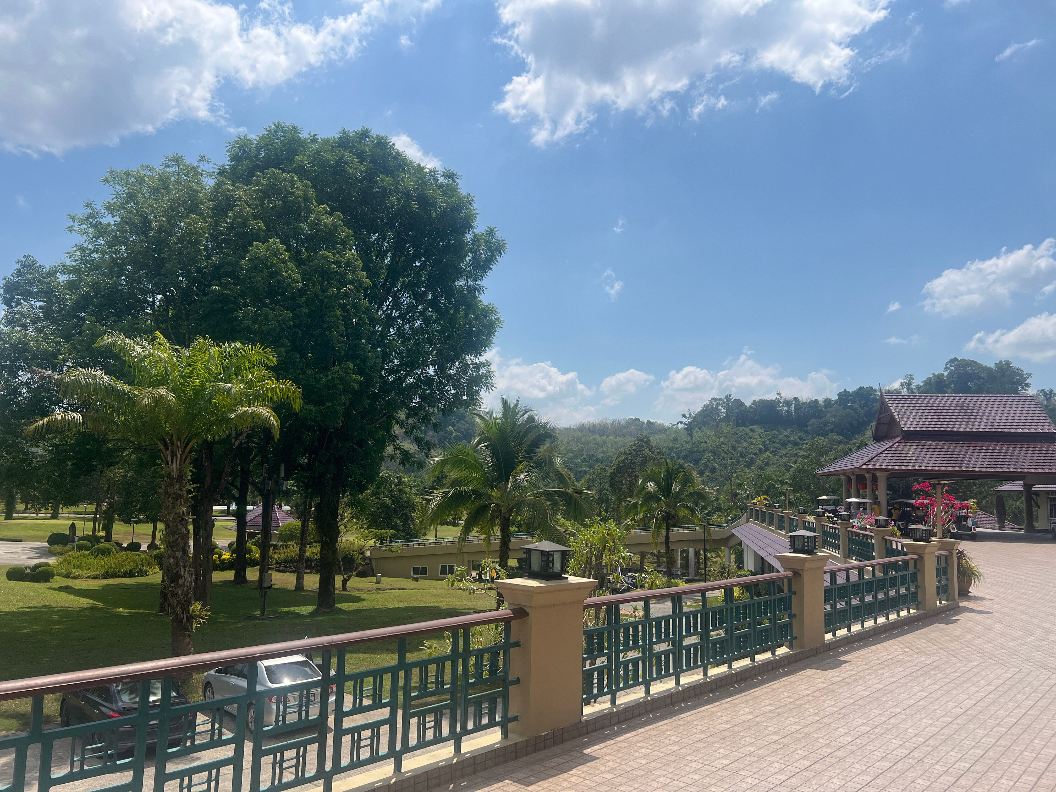 Фото Katathong Golf Resort & SPA