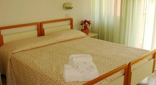 Гостиница Club Hotel в Габичче-Маре