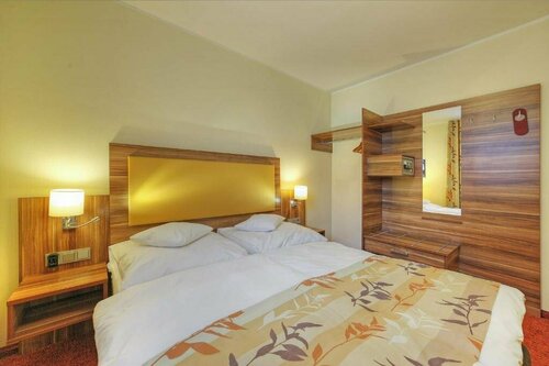 Гостиница Hotel Da Vinci в Ольхинге