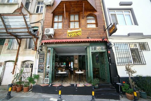 Хостел Yolo Hostel в Стамбуле