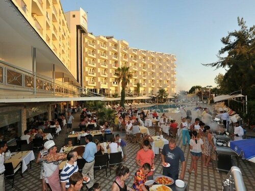 Гостиница Asrın Beach Hotel в Тюрклере