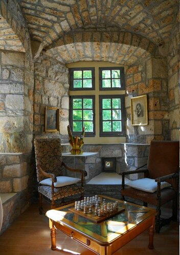 Гостиница Chateau De La Caze в Манде