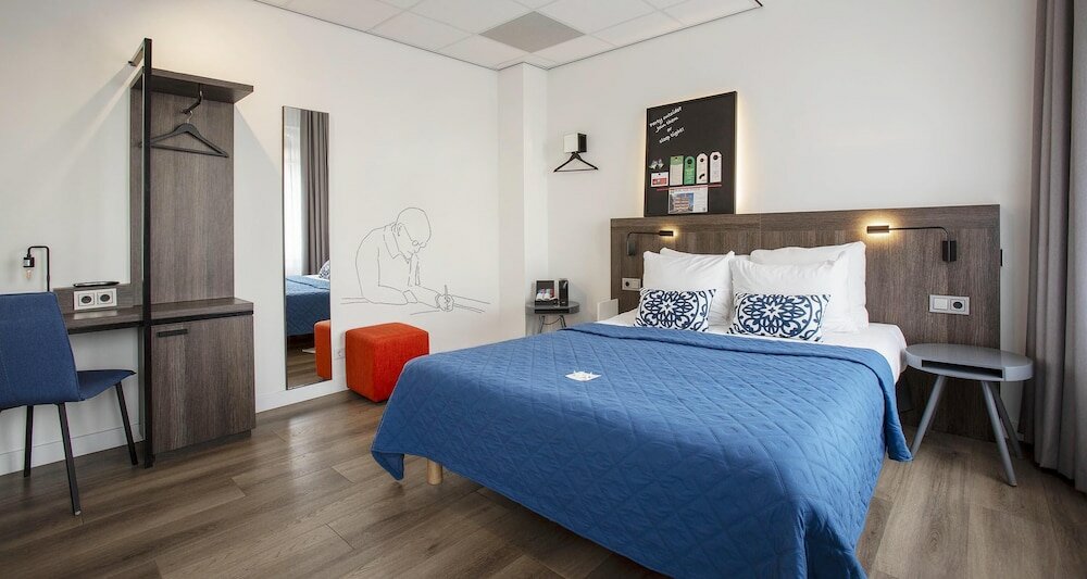 Фото Ibis Styles Den Haag City Centre