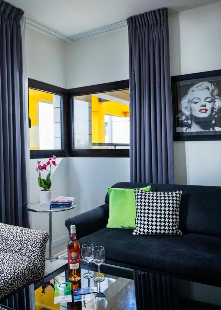 Фото Best Western Regency Suites Hotel