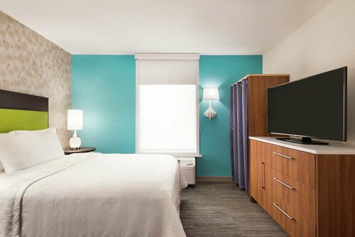 Гостиница Home2 Suites by Hilton Woodbridge Potomac Mills в Вудбридже