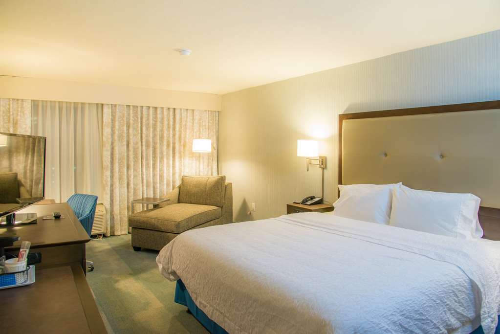 Фото Hampton Inn & Suites Jackson-Coliseum