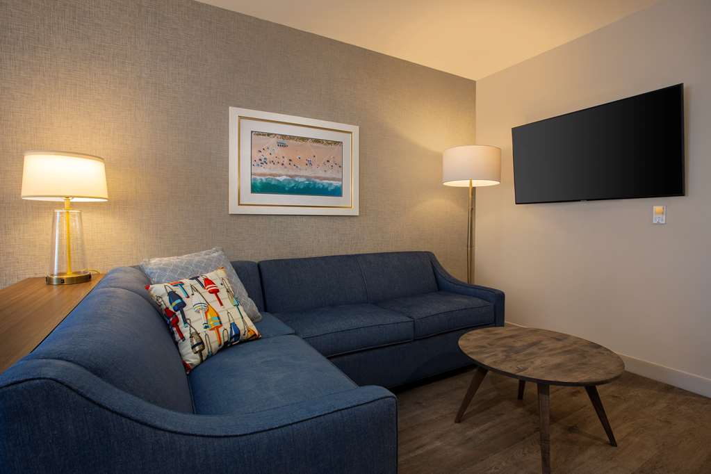 Фото Fenwick Shores, Tapestry Collection by Hilton