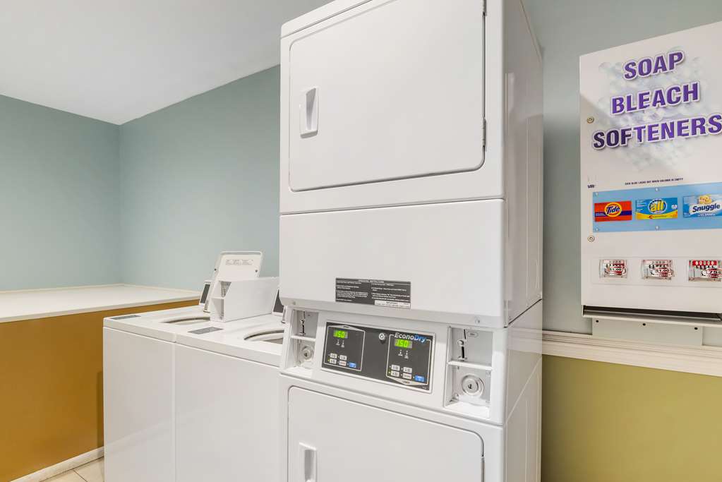 Фото Best Western Plus Governor's Inn