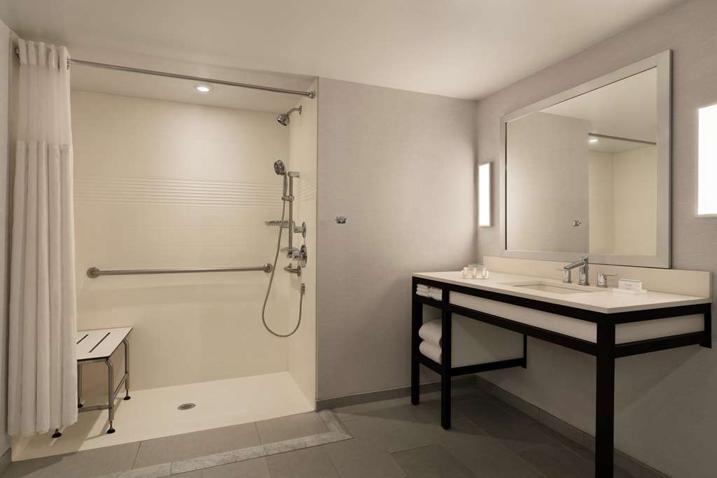 Фото Hilton Garden Inn Springfield