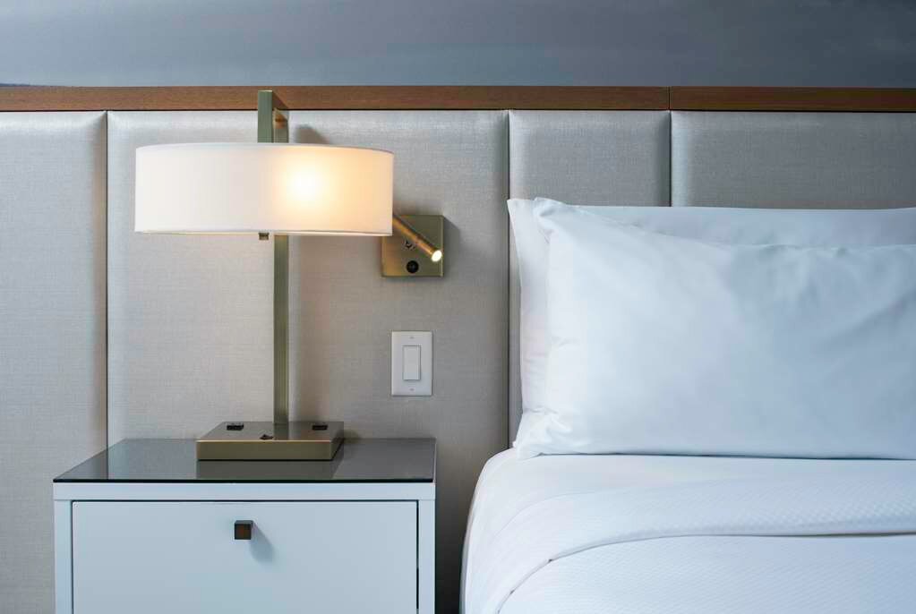 Фото Loews Minneapolis Hotel