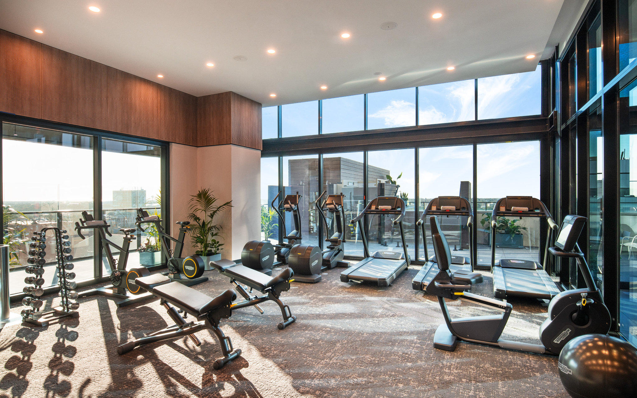 Фото Crowne Plaza by IHG Adelaide