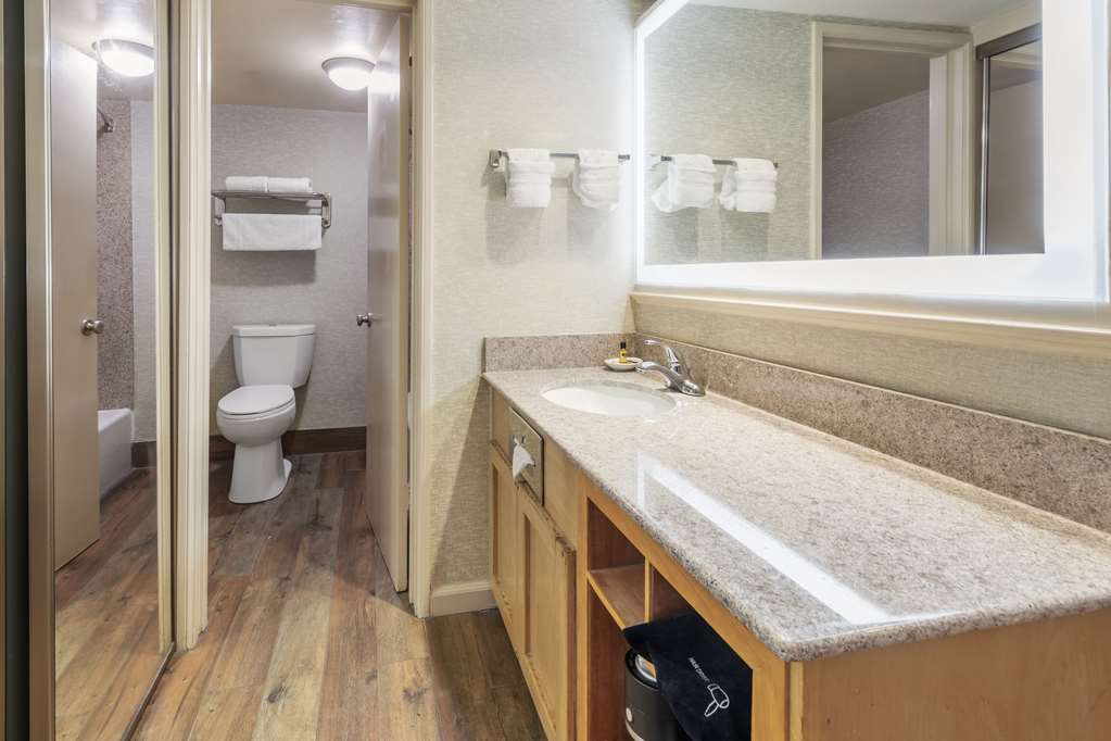Фото Best Western Plus Hill House