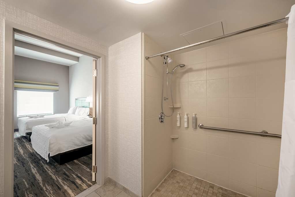 Фото Hampton Inn & Suites Poughkeepsie