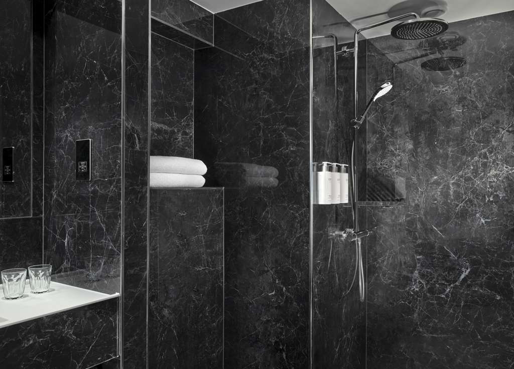 Фото Park Plaza Victoria London