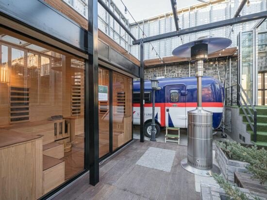 Фото February Hotel The Signature Dongseongro