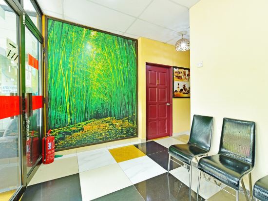 Фото Oyo 873 Bamboo Inn