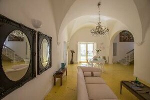 Гостиница Li Pappi Antico Casale в Галатиной