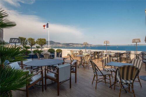 Гостиница Radisson Blu Hotel Nice во Франции
