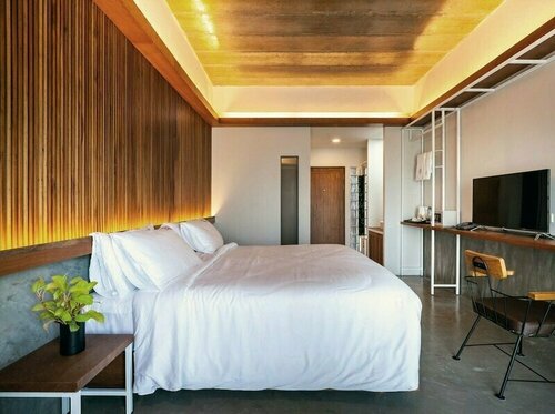 Гостиница Laekhon Nonbai Hotel в Накхонситхаммарате