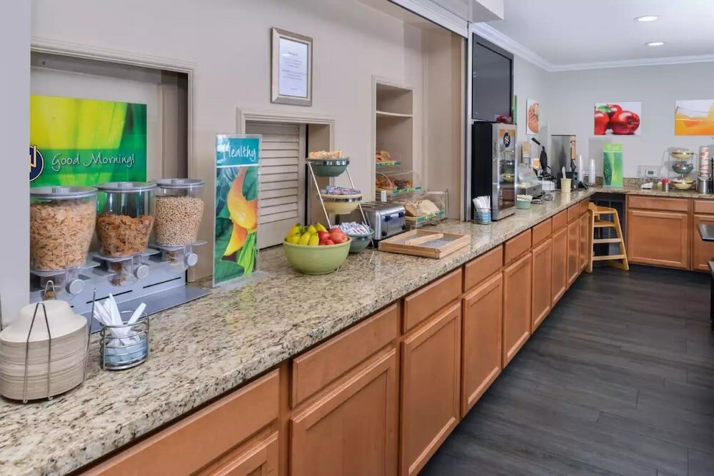 Фото Hotel Nova Sfo by FairBridge