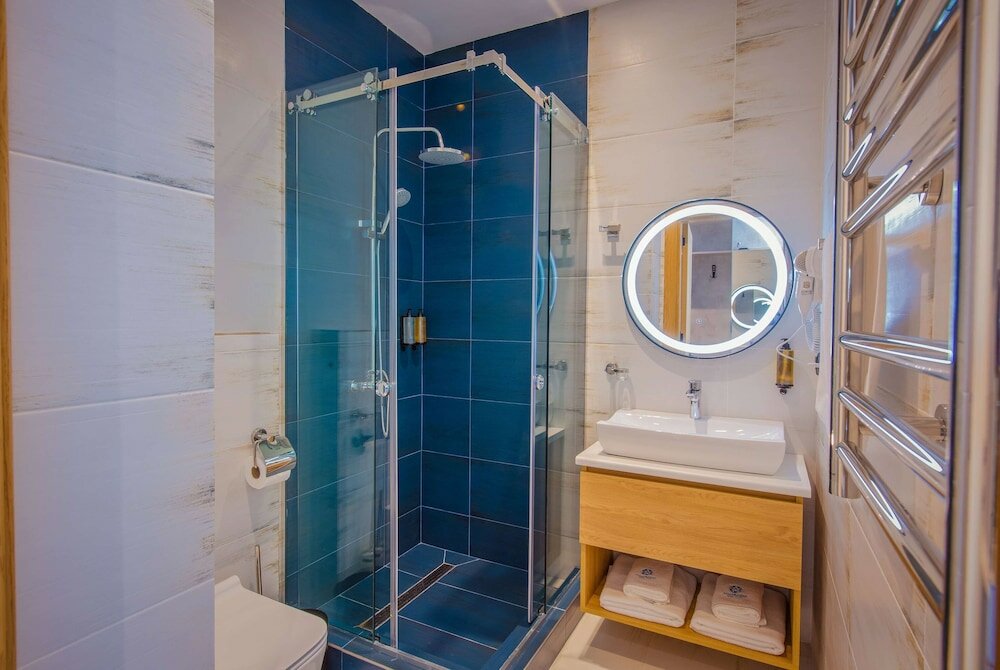 Фото Gino Seaside Tbilisi, trademark Collection by Wyndham