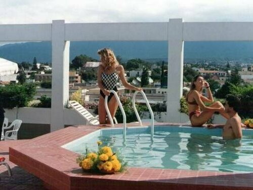 Гостиница Hotel Arenales в Сан-Фернандо-дель-Валье-де-Катамарка