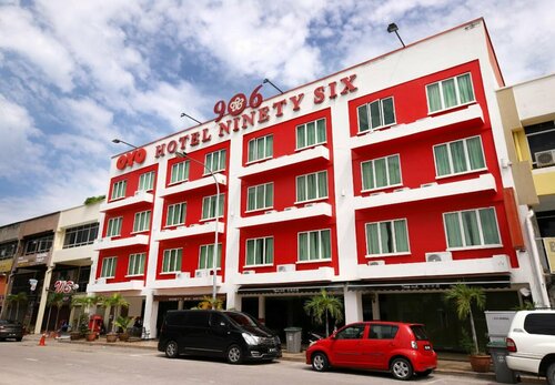 Гостиница Ninety Six Hotel в Малакке