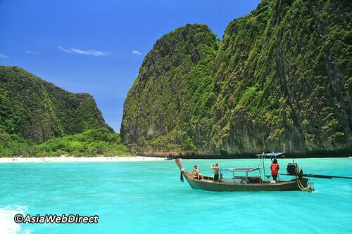 Внешний вид отеля Phaithong Sotel Resort в Чалонге, фото 3