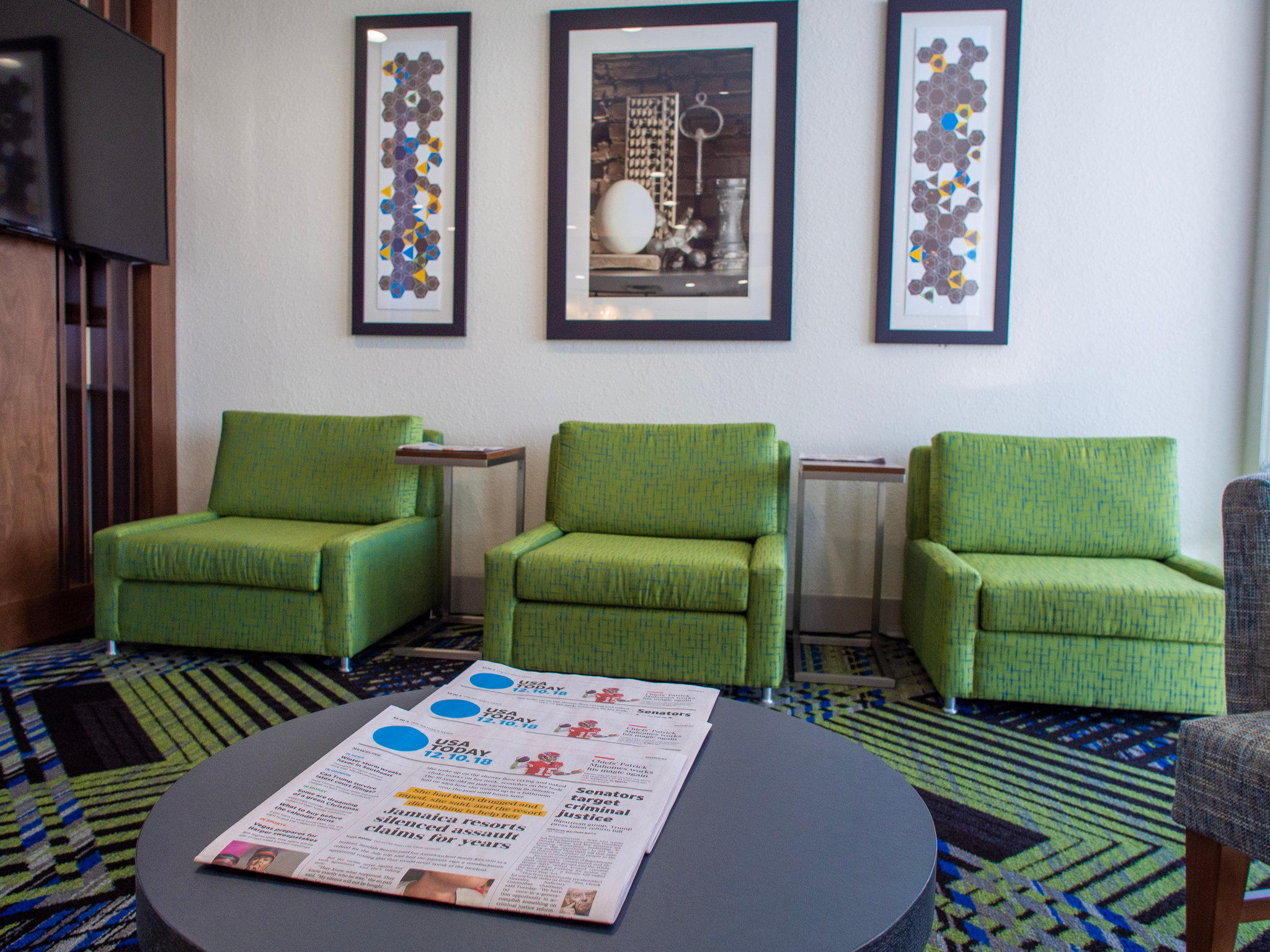 Фото Holiday Inn Express & Suites Oklahoma City Airport, an Ihg Hotel