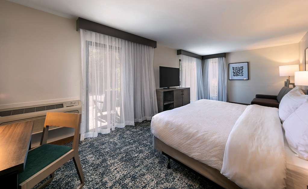 Фото Seacliff Inn Aptos, Tapestry Collection by Hilton