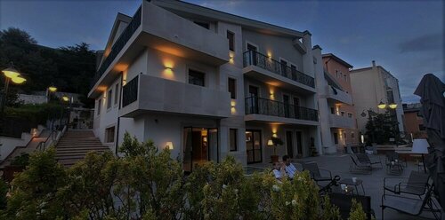 Гостиница Hotel Colonne в Сан-Джованни-Ротондо