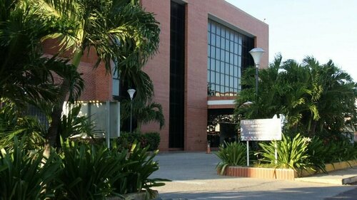 Гостиница Brisas Paraguana в Пунто Фихо