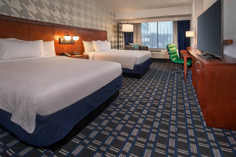 Гостиница Courtyard by Marriott Arlington Crystal City/Reagan National в Арлингтоне