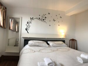 Гостиница Breeze Guest House