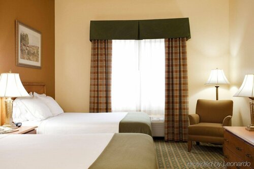 Гостиница Holiday Inn Express Hotel & Suites Hesperia, an Ihg Hotel