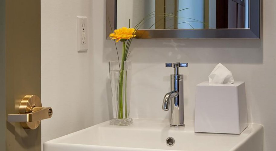 Фото Four Points by Sheraton Midtown-Times Square